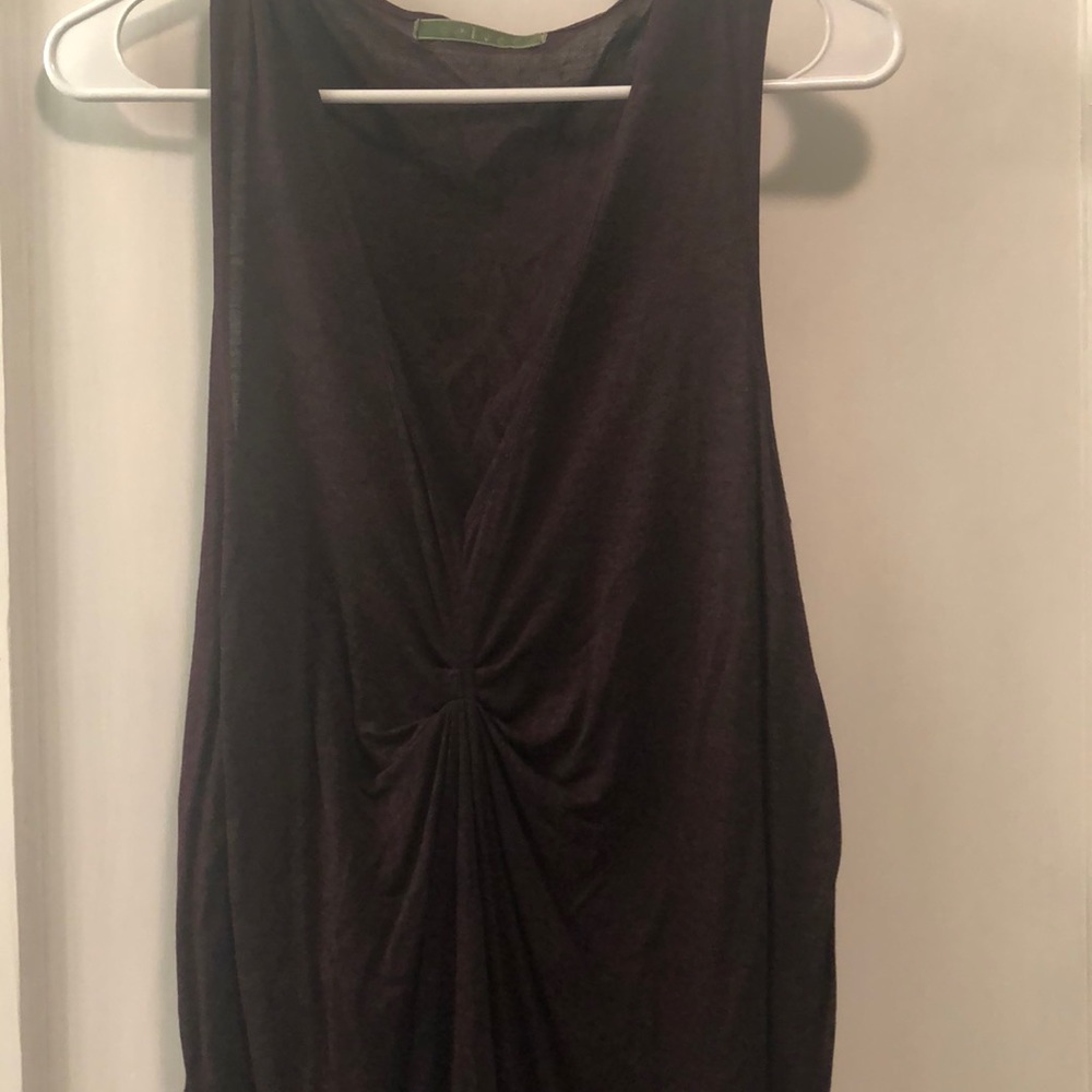 Maroon tank